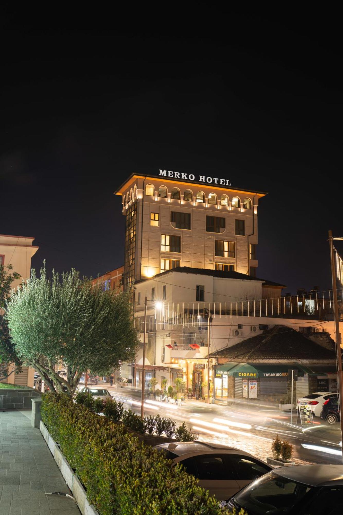 Merko Hotel Berat Exteriör bild